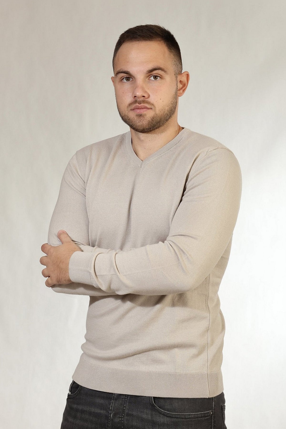 Džemper sa V izrezom - Bež