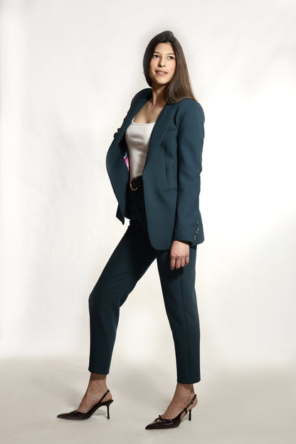 Komplet sako i uske pantalone