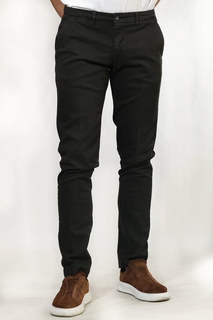 Chino pantalone — Crna